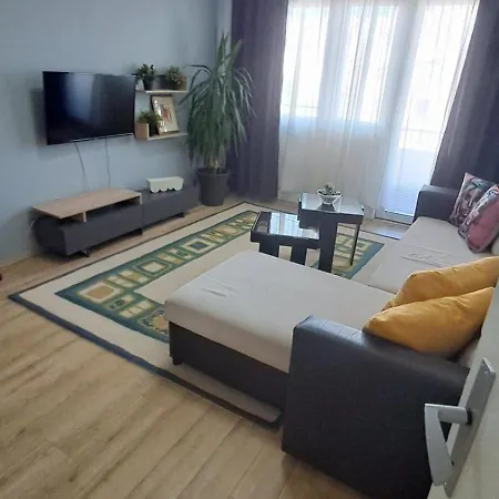 Apartment Green Apartment *